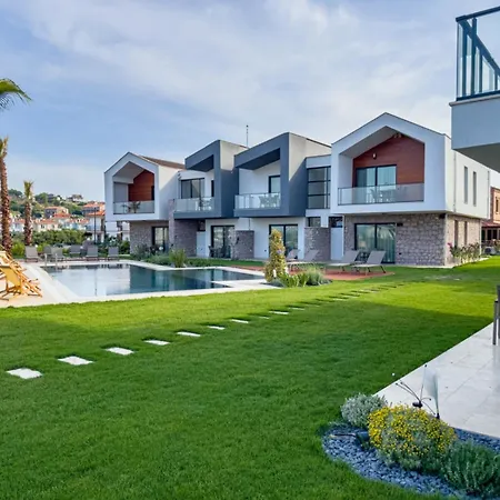 Daire Elegant 2-br With Pool And Sea Access G-4 55 Ayvalı