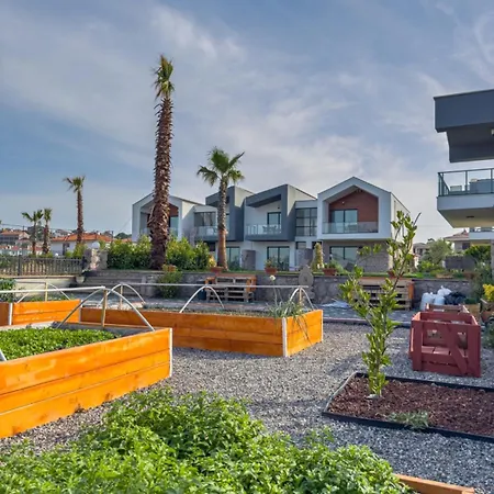 Daire Elegant 2-br With Pool And Sea Access G-4 55 *